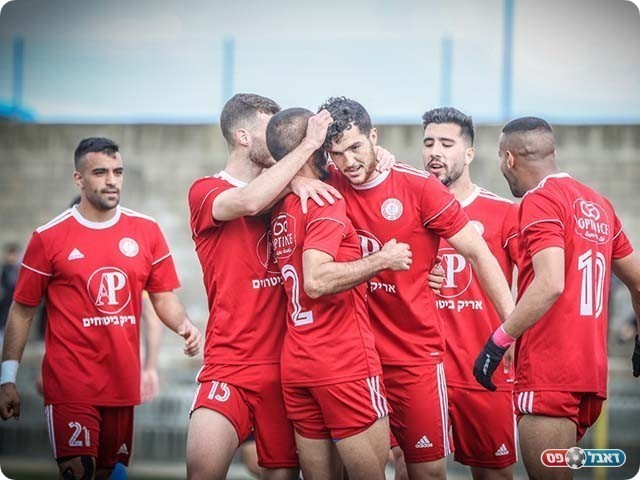 שחקני באקה בניצחון על צור שלום (וואסים מוואסי)